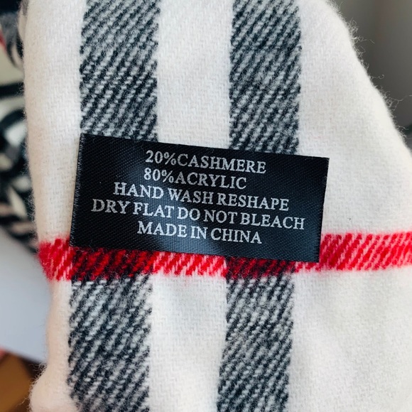 Cashmere Scarf - Picture 3 of 3